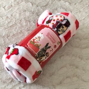 Strawberry Shortcake Cozy Pet Throw Blanket